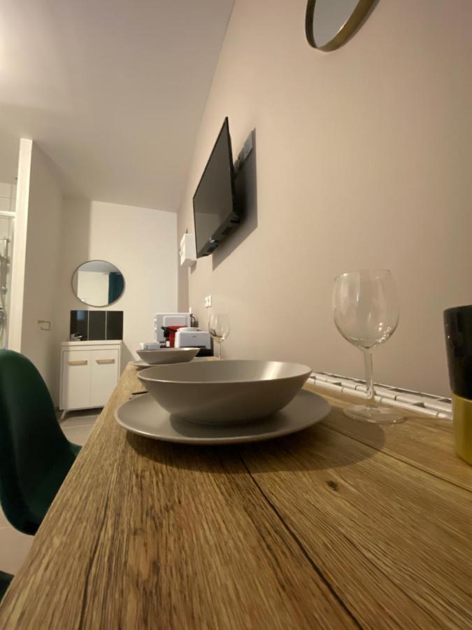 Ng Suite Home Edouard Roussel Roubaix Exterior foto